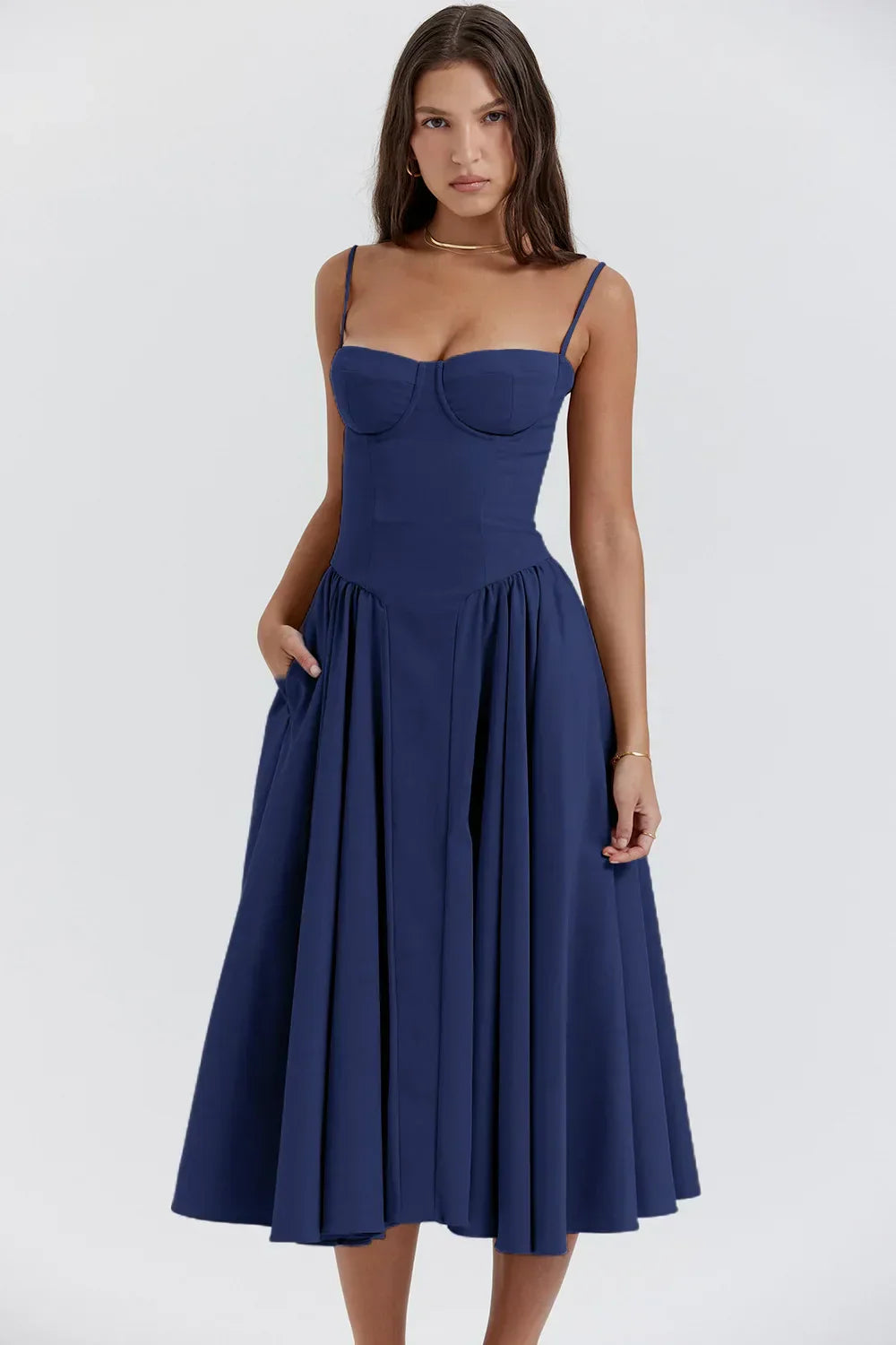 Jutte | Robe mi-longue sans manches pour femmes