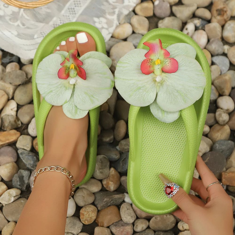 Tongs d'été tropicales pour femmes