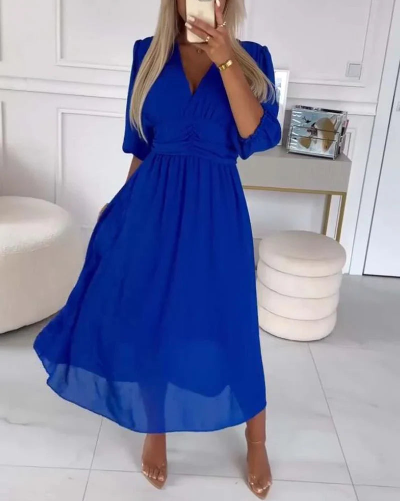 Niobe | Robe luxueuse à manches trois-quarts pour femmes