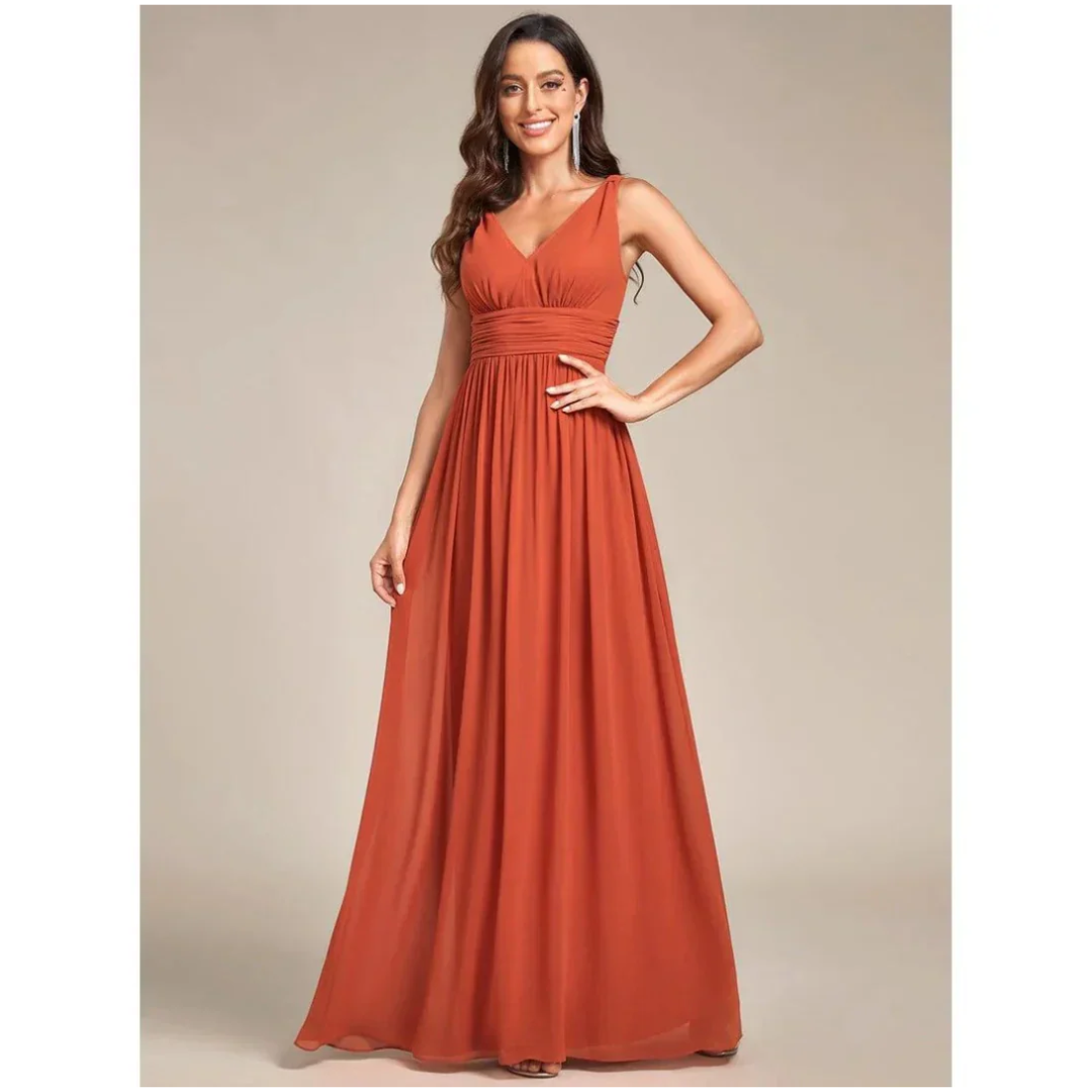 Robe plissée pour femmes avec décolleté en V | Maxi