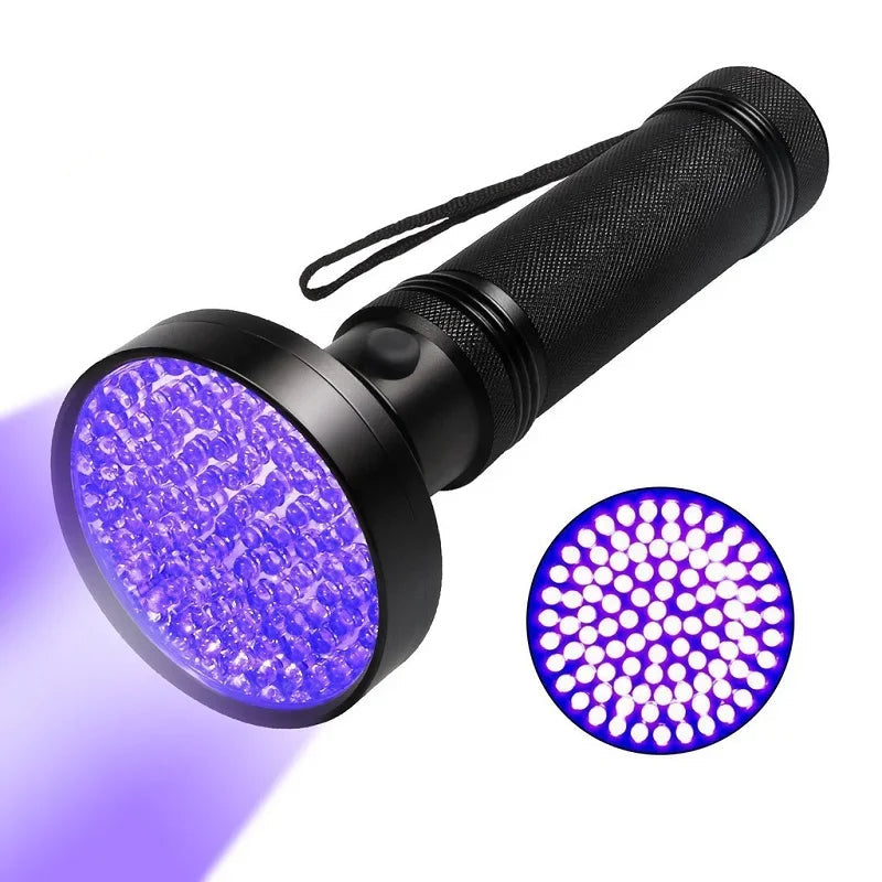 Lampe de poche UV pour la détection des punaises de lit et la recherche de taches