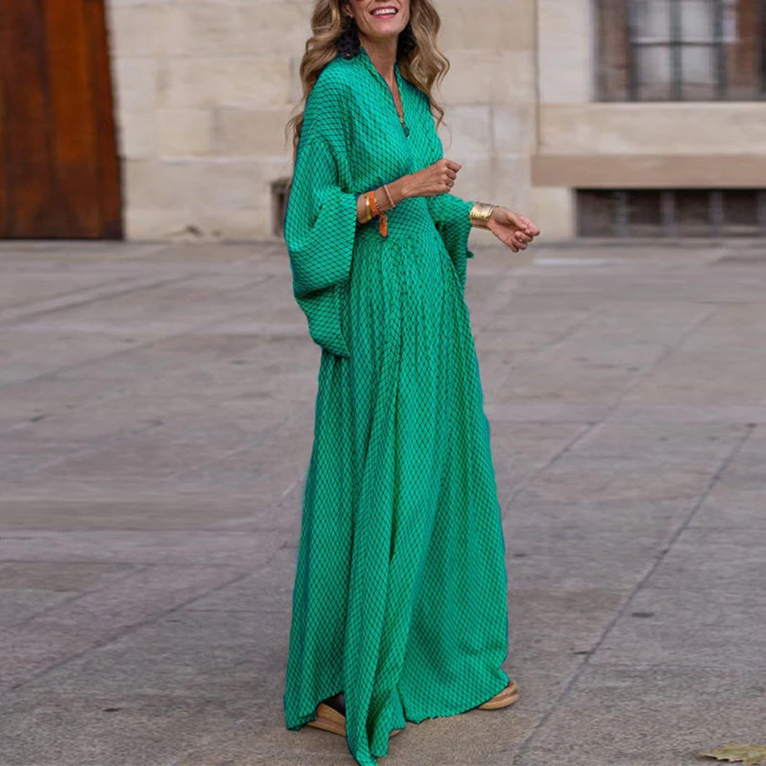 Maxi Dress with Batwing Sleeves and Geometric Pattern for Women