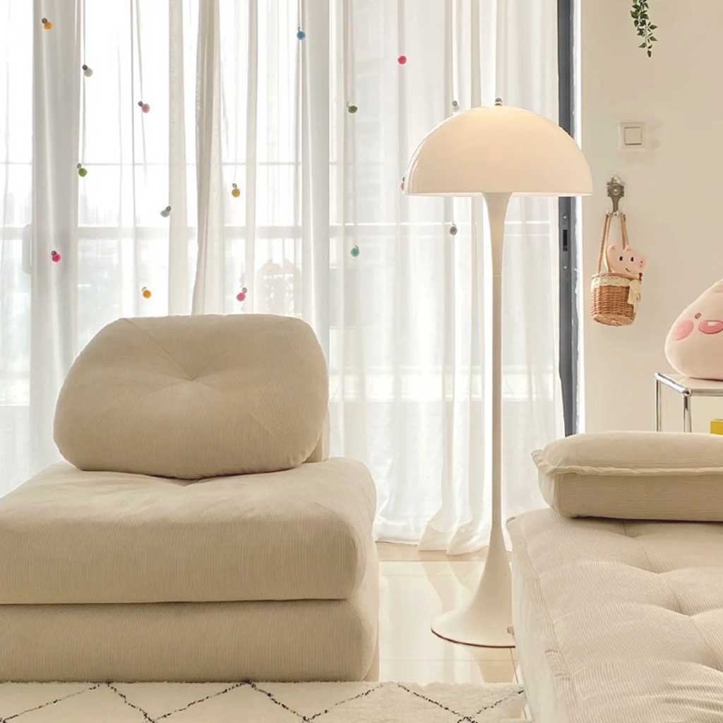 Lampe sur pied moderne simple en acrylique en forme de champignon, blanche