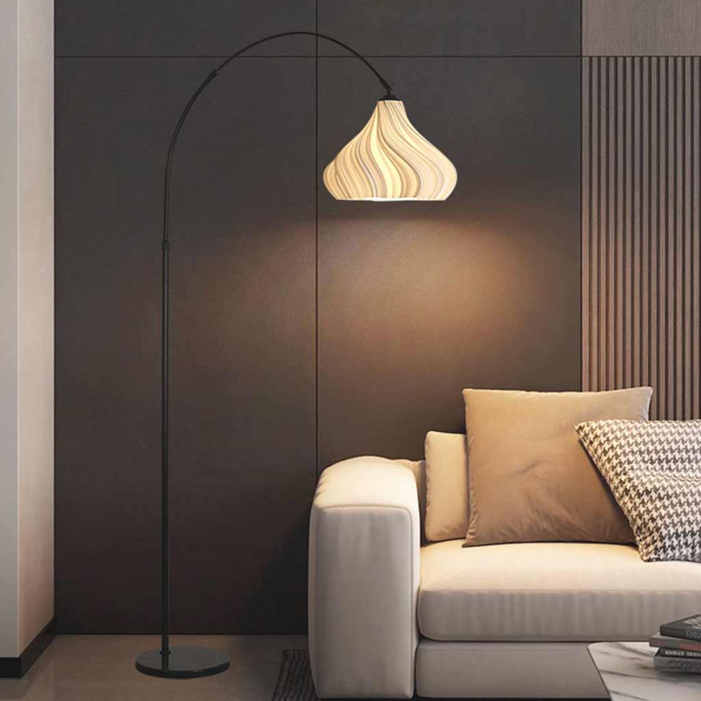 Lampe sur pied unique en forme de canne à pêche pliée pour la lecture