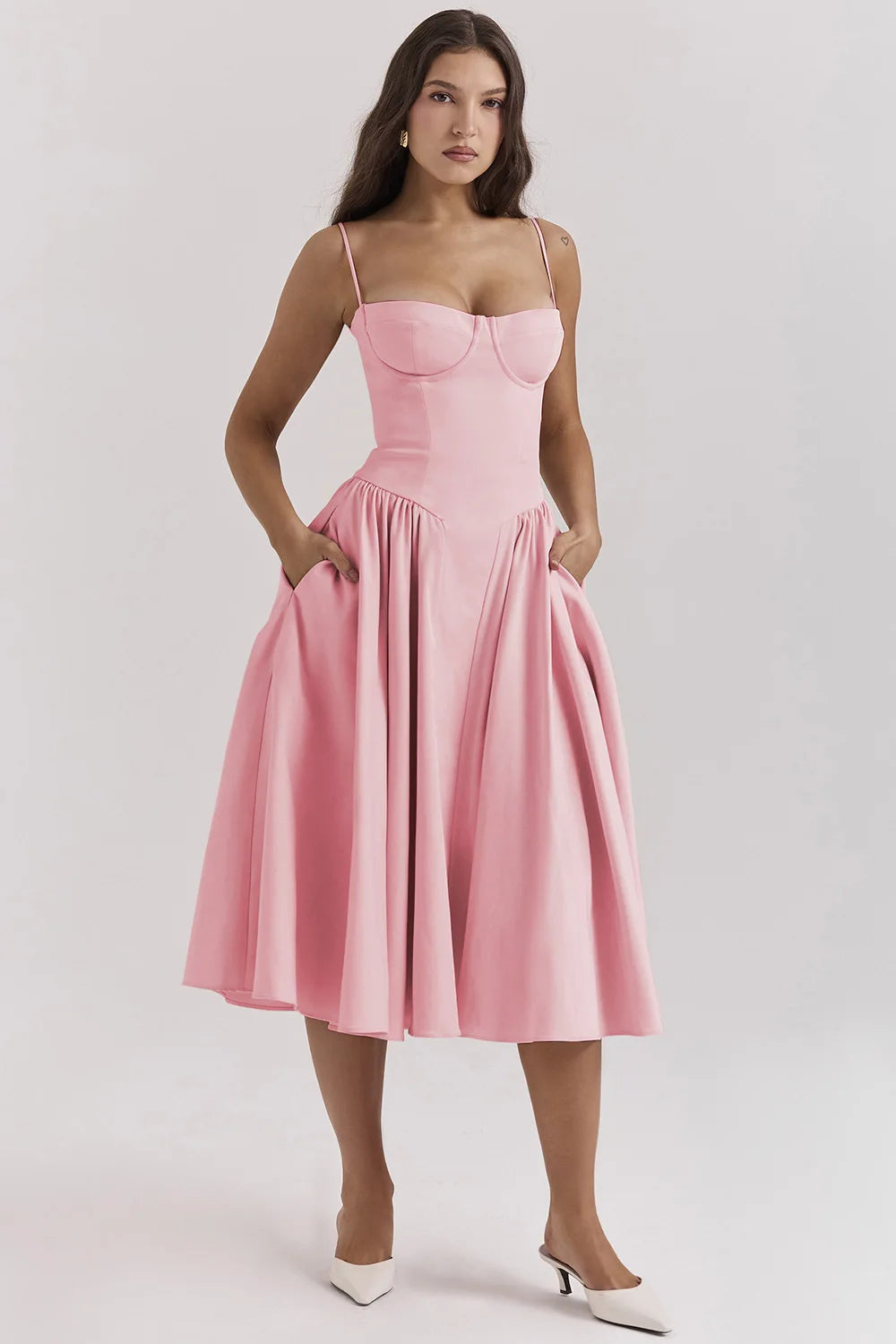 Jutte | Robe mi-longue sans manches pour femmes