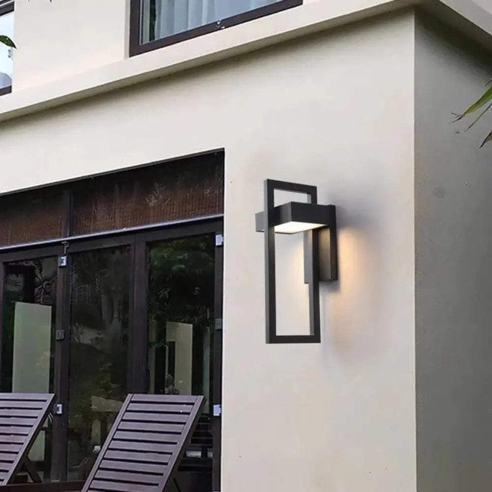 TwilightGlow | Applique Murale Élégante pour Espaces Extérieurs