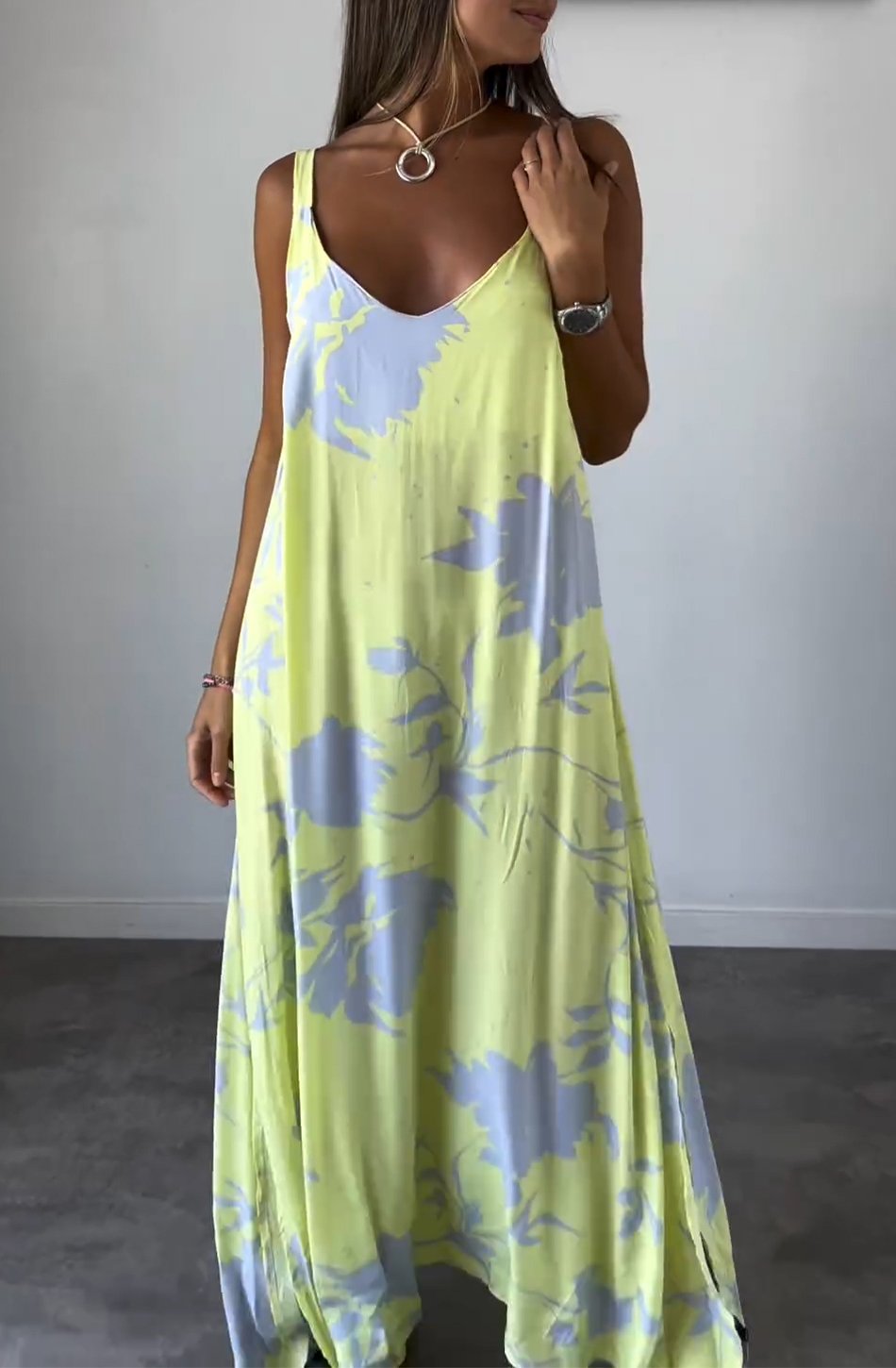 Lilith | Robe élégante et stylée