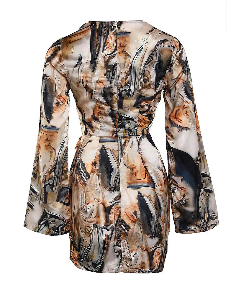 Brigitte | Robe portefeuille avec imprimé marbre abstrait
