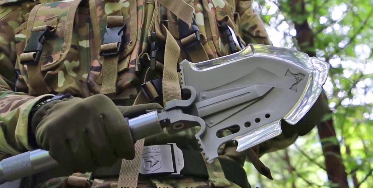 Pelle de survie multi-fonction indestructible