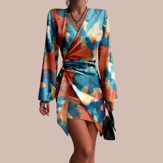 Brigitte | Robe portefeuille avec imprimé marbre abstrait
