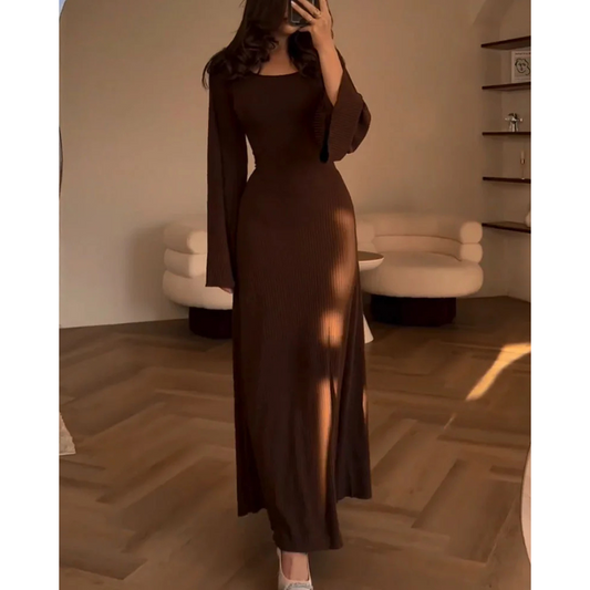 Robe en tricot côtelé pour femmes avec manches évasées | Maxi