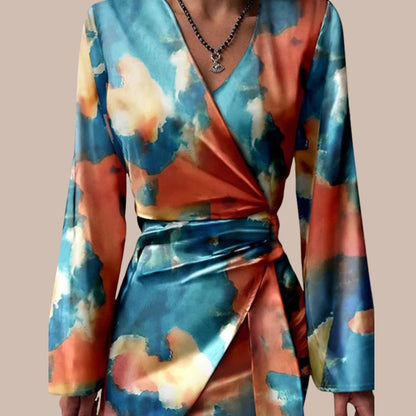 Brigitte | Robe portefeuille avec imprimé marbre abstrait