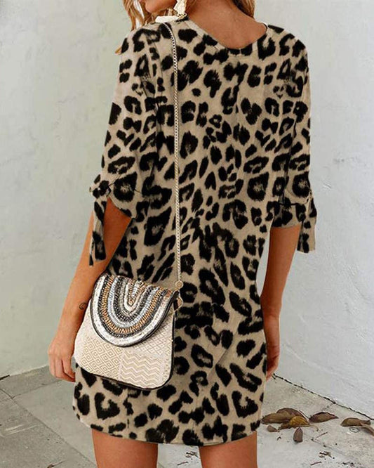 Deacona | Women's Dress with Round Neck Leopard Print