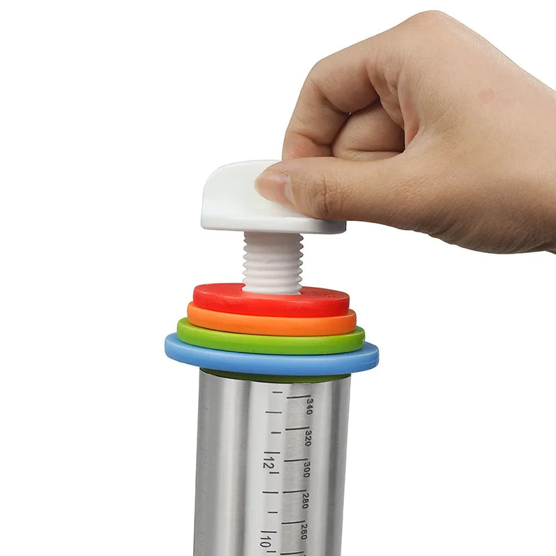 Adjustable rolling pin with rings