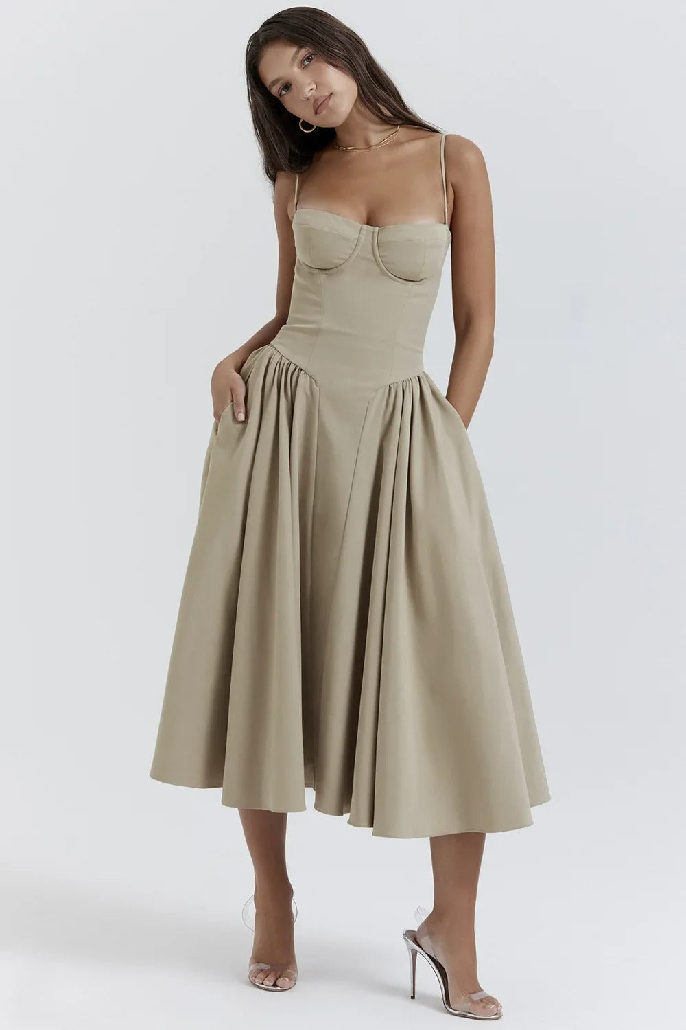 Jutte | Robe mi-longue sans manches pour femmes