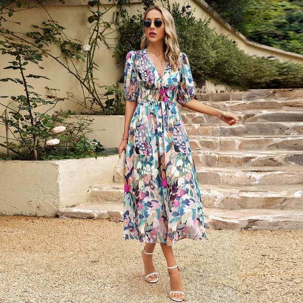 Simone | Robe élégante imprimée avec décolleté en V