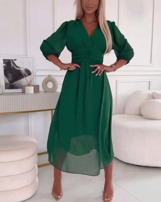 Niobe | Robe luxueuse à manches trois-quarts pour femmes