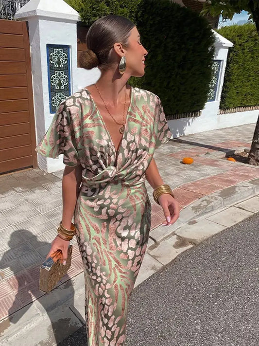 Cosima | Robe femme avec décolleté en V