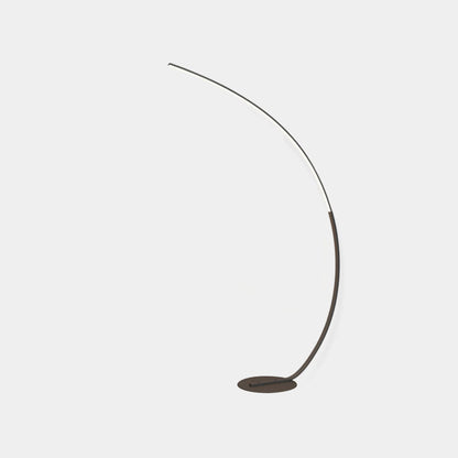 Lampe sur pied arc minimaliste LED dimmable, noir / blanc