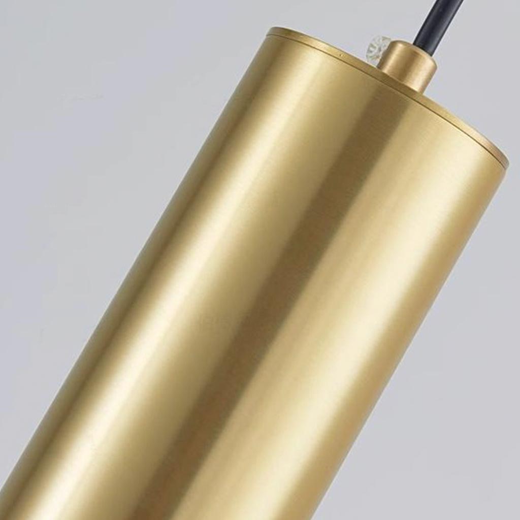 Suspension avec petit tube en laiton mince, couleur or