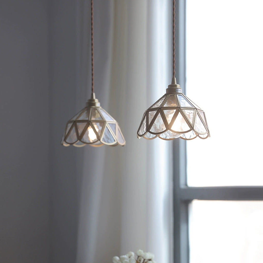 Suspension vintage petite lampe à fleurs en verre et cuivre