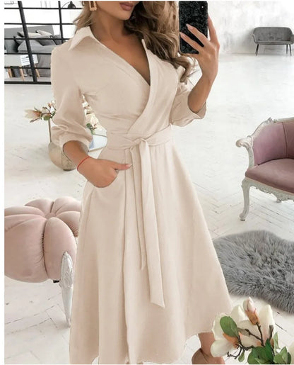 Aubrellia | Robe portefeuille avec bretelles