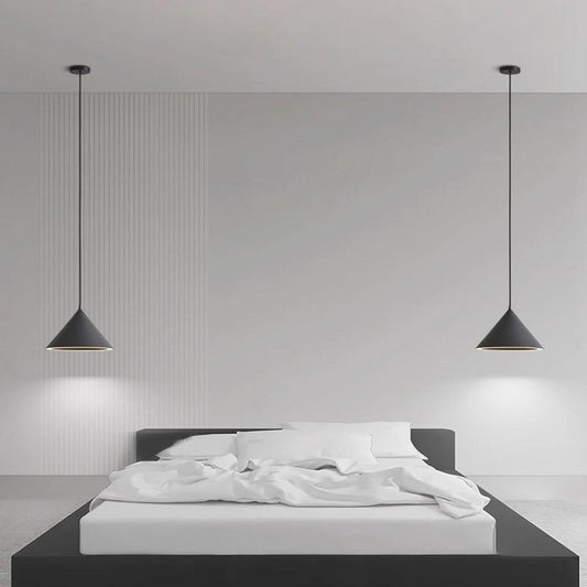 Suspension Nordique Simple Cône LED Multicolore