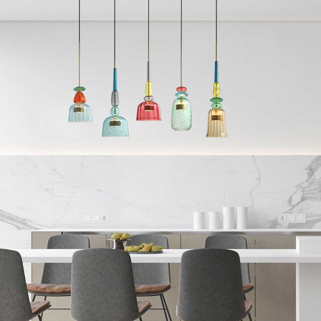 Suspension scandinave en vitrail coloré