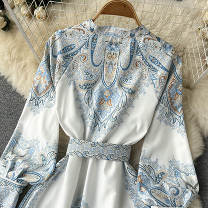 Petrin | Women's Dress with Floral Pattern and Belt