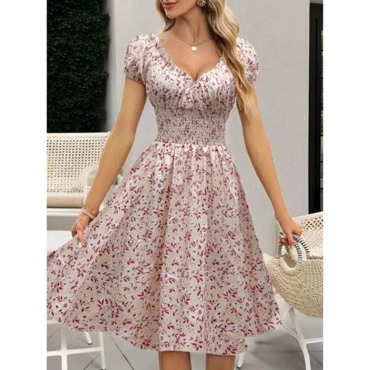 Freda | Floral patterned dress with ruffles