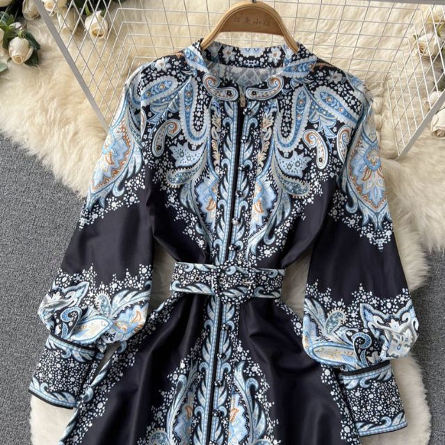 Petrin | Women's Dress with Floral Pattern and Belt