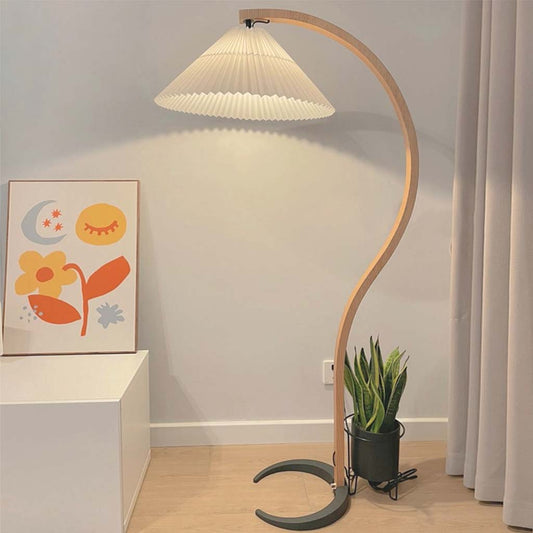 Lampadaire moderne courbé avec abat-jour plissé, bois et fer