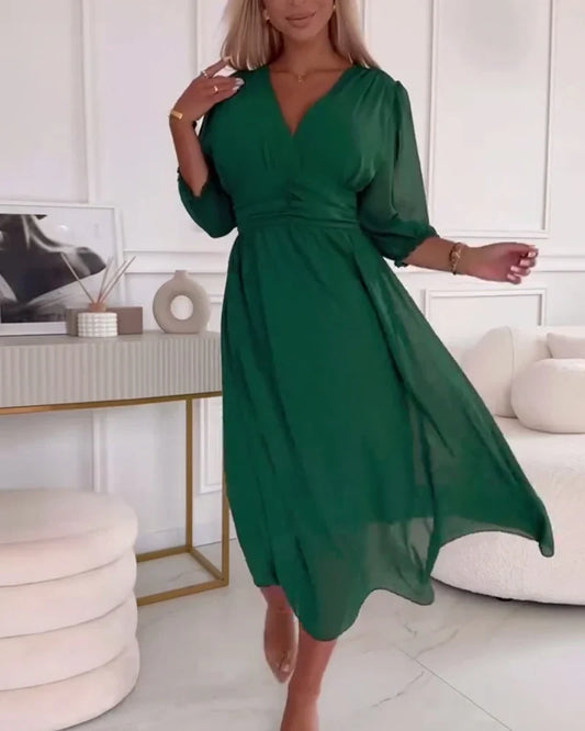 Niobe | Robe luxueuse à manches trois-quarts pour femmes