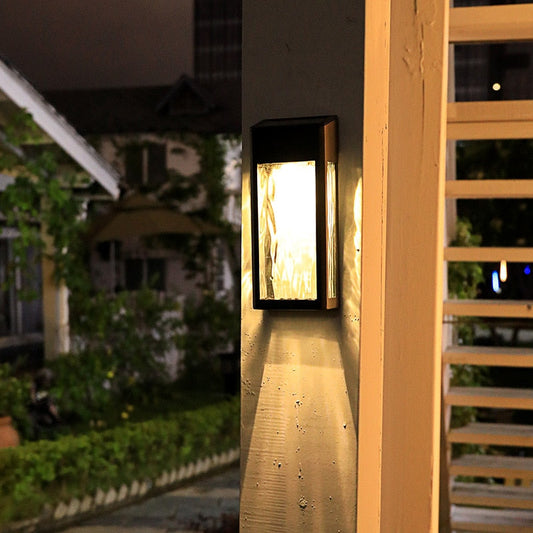 SolarFlare - Solar Wall Light for Outdoor Use