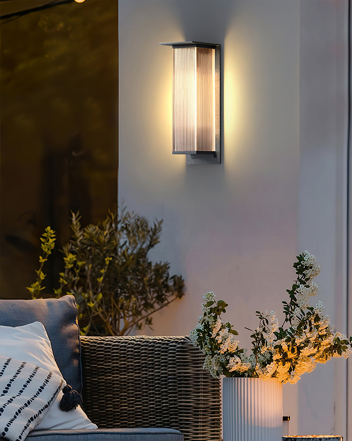 EternaLight - Applique LED Durable pour Extérieur