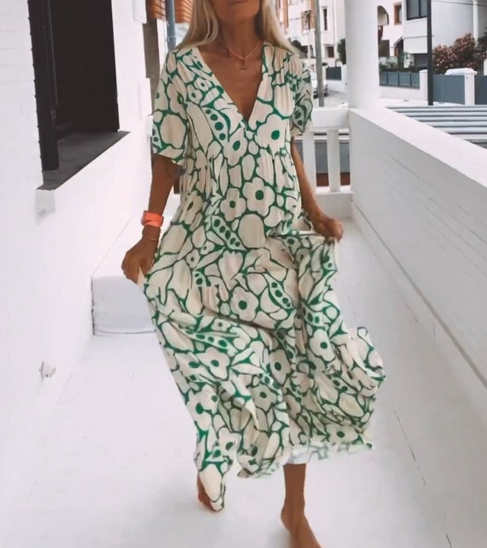 Pauline | Elegant dress with floral print