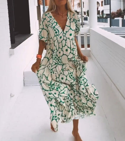 Pauline | Elegant dress with floral print