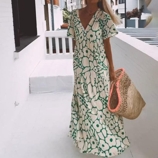 Pauline | Elegant dress with floral print