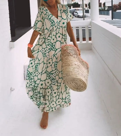 Pauline | Elegant dress with floral print