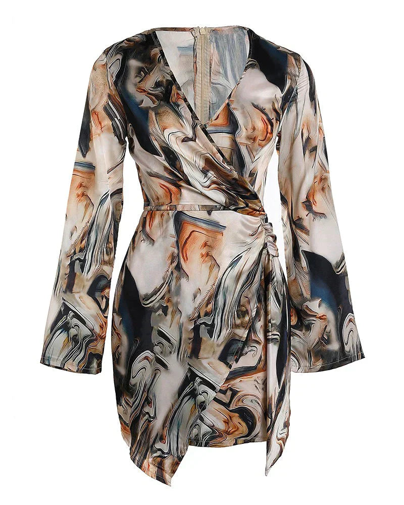 Brigitte | Robe portefeuille avec imprimé marbré abstrait